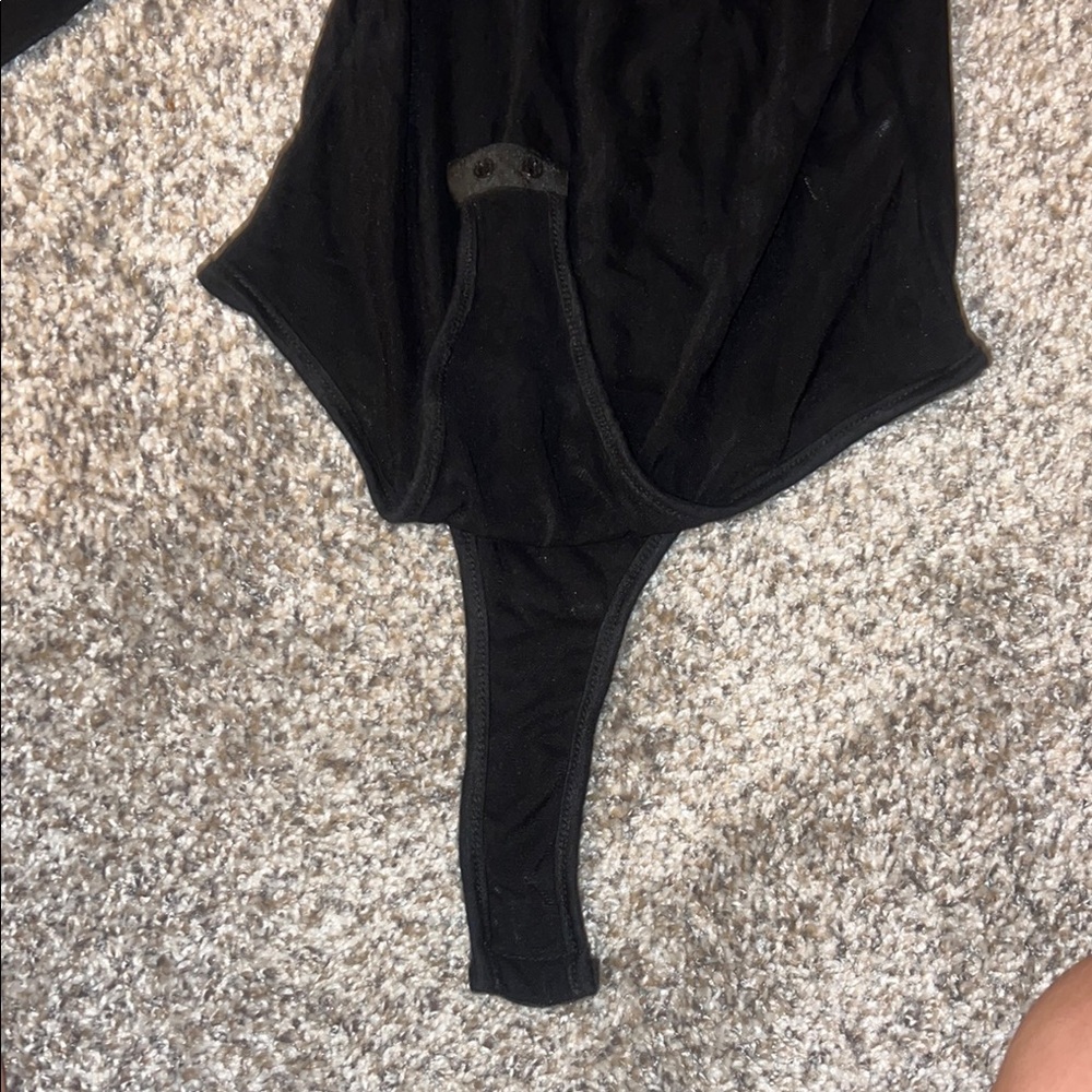 Windsor Black Long Sleeve One Piece - Picture 5 of 5